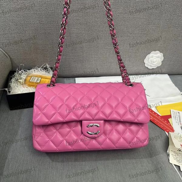 french womens classic shoulder bag clamshell quilted bag caviar genuine leather silver metal hardware chain turn buckle cross-body handbag m
french womens classic shoulder bag clamshell quilted bag caviar genuine leather silver metal hardware chain turn buckle cross-body handbag m