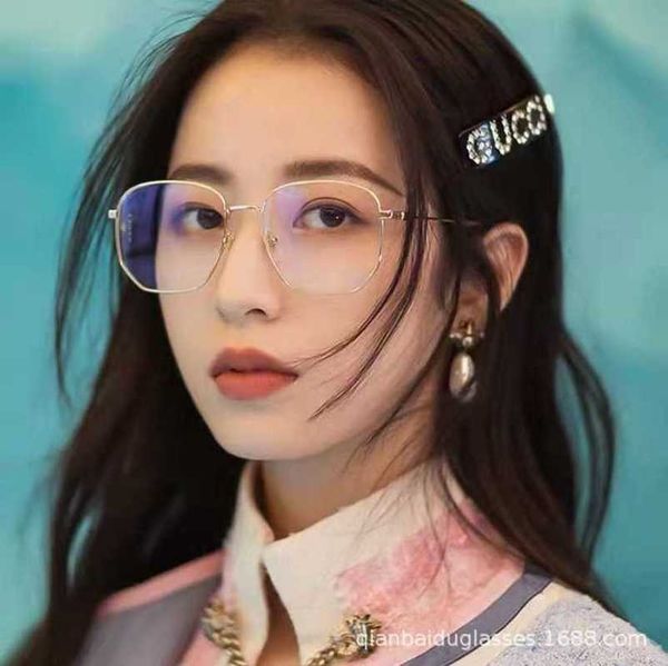 men's luxury designer mensa omenssu nglassesni ni ssam epur etit aniummyo picgla ssesfor wom ensanti blue ligh tanti radi ationglas ses, White;black
men's luxury designer mensa omenssu nglassesni ni ssam epur etit aniummyo picgla ssesfor wom ensanti blue ligh tanti radi ationglas ses, White;black