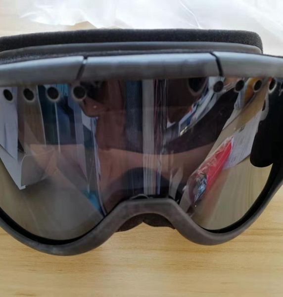 2020 new professional ski goggles double layers uv400 antifog big ski mask glasses skiing men women winter snow snowboard goggl s1290149
2020 new professional ski goggles double layers uv400 antifog big ski mask glasses skiing men women winter snow snowboard goggl s1290149