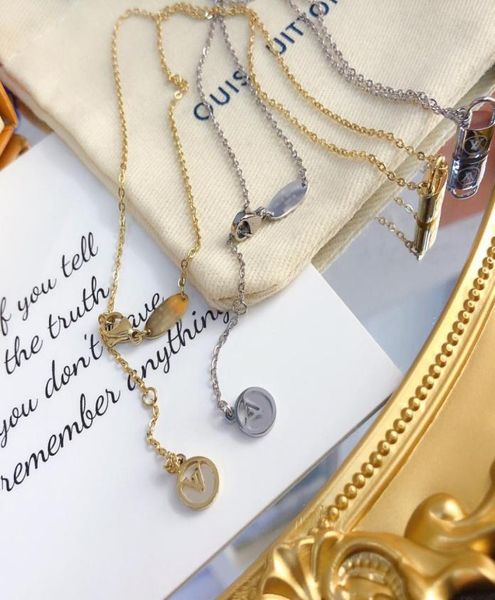 choker necklace designer 925 silver plated 18k gold plated stainless steel letter pendant necklaces for women wedding1599325
choker necklace designer 925 silver plated 18k gold plated stainless steel letter pendant necklaces for women wedding1599325