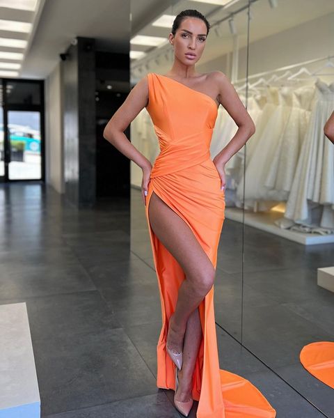 one shoulder prom dresses thigh slit satin party evening dress pleats formal dresses for special occasions, Black
one shoulder prom dresses thigh slit satin party evening dress pleats formal dresses for special occasions, Black
