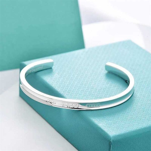 t home 1837 bracelet sterling silver open bracelet for men and women valentine's day gift fashion simple personality, Black
t home 1837 bracelet sterling silver open bracelet for men and women valentine's day gift fashion simple personality, Black