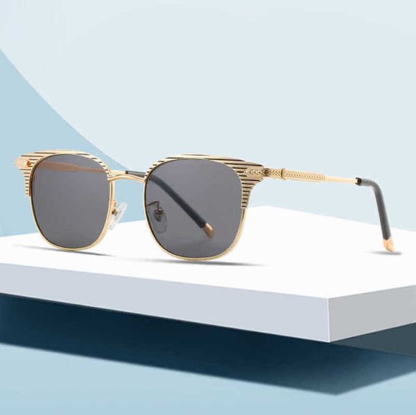 men's luxury designer fashion crowe large business gold myopia frame personality trend flat glasses, White;black
men's luxury designer fashion crowe large business gold myopia frame personality trend flat glasses, White;black