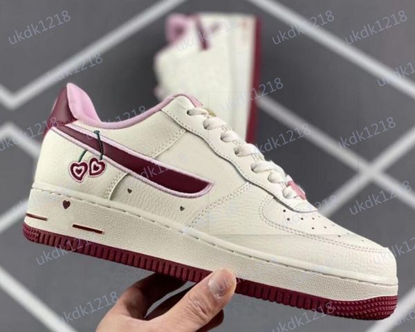 shoes one for 1 low sports running valentines day restriction cherry sail pink red love skate couple heart shape sneakers fd4616-161
shoes one for 1 low sports running valentines day restriction cherry sail pink red love skate couple heart shape sneakers fd4616-161