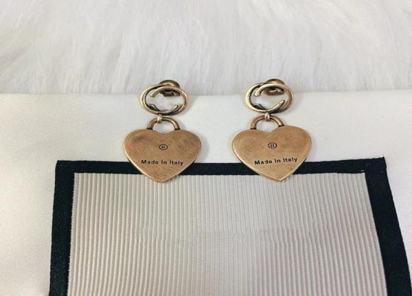 designer earrings stud brand 18k gold plated heart letters fashion women earring wedding party jewerlry1184651, Golden;silver
designer earrings stud brand 18k gold plated heart letters fashion women earring wedding party jewerlry1184651, Golden;silver