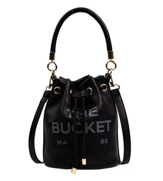 closure classic pull the marc leather bucket bag womens men handbag original luxury tote drawstring shoulder fashion designer buckets the ba
closure classic pull the marc leather bucket bag womens men handbag original luxury tote drawstring shoulder fashion designer buckets the ba