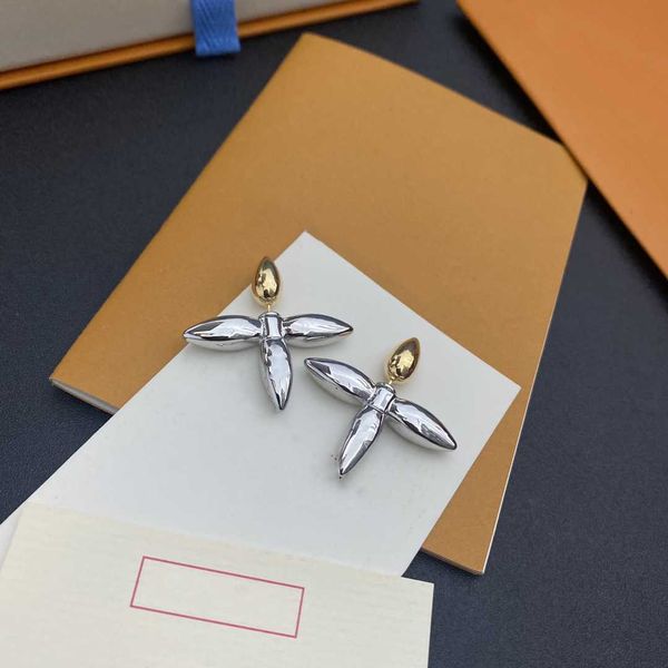 designer earring luxury designer jewelry stud women earring letter earrings copper gold plated elegant wing charm earrings fashion new style, Golden;silver
designer earring luxury designer jewelry stud women earring letter earrings copper gold plated elegant wing charm earrings fashion new style, Golden;silver