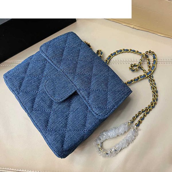 evening bags cc bag luxury brand shoulder bags 1990 vintage dark blue denim sqaure bags classic mini flap gold metal hardware matelasse chai
evening bags cc bag luxury brand shoulder bags 1990 vintage dark blue denim sqaure bags classic mini flap gold metal hardware matelasse chai