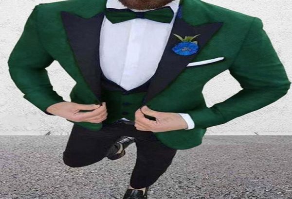 brand new dark green groom tuxedos black lapel groomsmen mens wedding dress fashion man jacket blazer 3piece suitjacketpantsves2472149, Black;gray
brand new dark green groom tuxedos black lapel groomsmen mens wedding dress fashion man jacket blazer 3piece suitjacketpantsves2472149, Black;gray