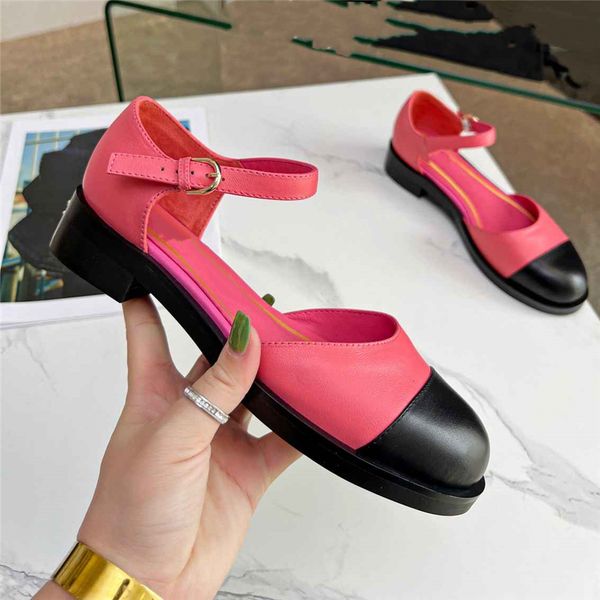 dress shoes 2023 fashion women leather channel high heel letter logo party wedding tourism holiday casual flat shoes 06-018, Black
dress shoes 2023 fashion women leather channel high heel letter logo party wedding tourism holiday casual flat shoes 06-018, Black