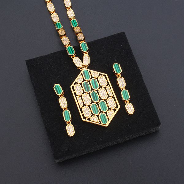 green gold diamond tennis link chain dainty luxury necklaces pendants for women mens diamond designer jewelry party christmas wedding mother, Black
green gold diamond tennis link chain dainty luxury necklaces pendants for women mens diamond designer jewelry party christmas wedding mother, Black