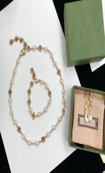 luxury design necklace for woaman alloy necklaces quality 18k gold pearl bracelet fashion jewelry supply1650689, Silver
luxury design necklace for woaman alloy necklaces quality 18k gold pearl bracelet fashion jewelry supply1650689, Silver