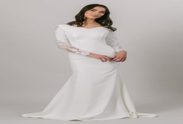 2021 simple mermaid crepe modest wedding dress with long sleeves v neck buttons back mermaid bridal gowns lds bride dress custom m3305569, White
2021 simple mermaid crepe modest wedding dress with long sleeves v neck buttons back mermaid bridal gowns lds bride dress custom m3305569, White