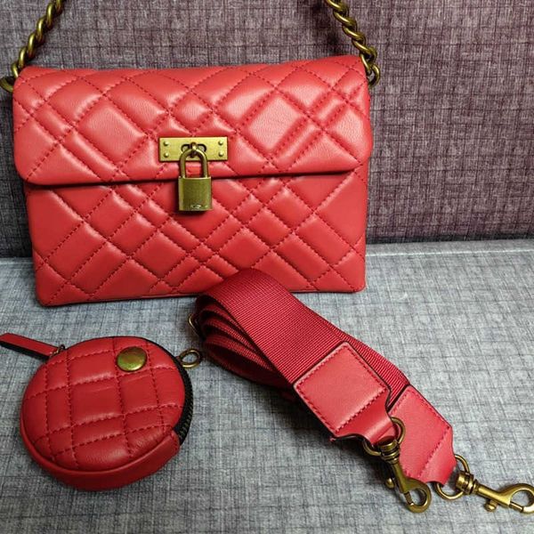 luxury shoulder bags kurt geiger leather chain cross body messenger designer handbag vintage fashion womens clutch purse metal lock eagle he
luxury shoulder bags kurt geiger leather chain cross body messenger designer handbag vintage fashion womens clutch purse metal lock eagle he