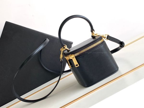 10a triomphe c box bucket fashion cosmetic bags leather new style lady luxury original classic bag shoulder wholesale handbags crossbody wom
10a triomphe c box bucket fashion cosmetic bags leather new style lady luxury original classic bag shoulder wholesale handbags crossbody wom