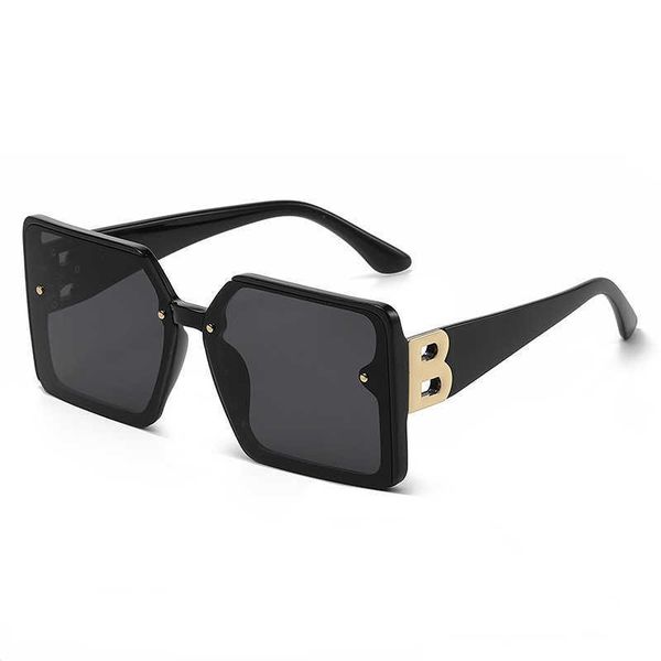 2023 new b box bb men's and women's individualized fashion sunglasses, White;black
2023 new b box bb men's and women's individualized fashion sunglasses, White;black