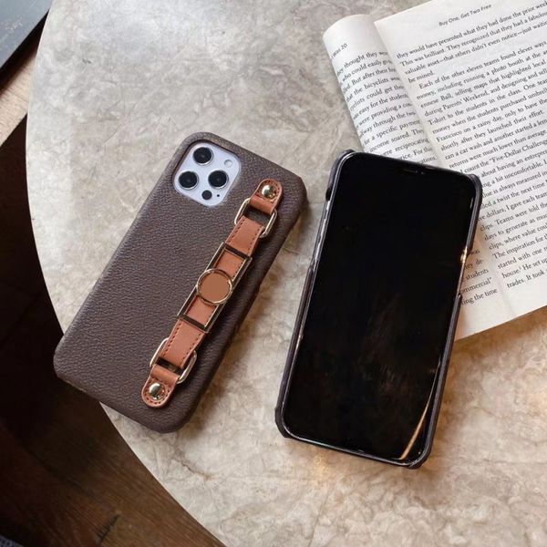 iphone 14 13 pro max case designer phone cases for apple 12 11 xr xs 8 7 6 plus luxury pu leather wristband back covers fundas black brown w
iphone 14 13 pro max case designer phone cases for apple 12 11 xr xs 8 7 6 plus luxury pu leather wristband back covers fundas black brown w