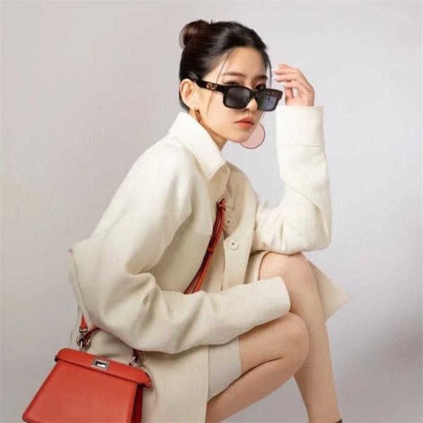 rs plate square ins tide female net red anti, White;black 
rs plate square ins tide female net red anti, White;black