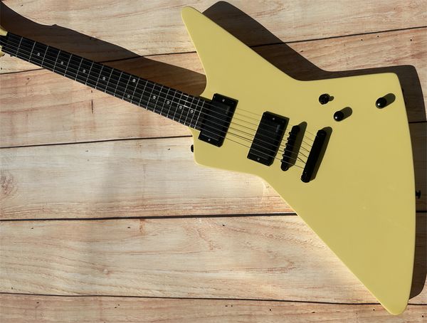 

Irregular electric guitar, made of imported wood, Creamy yellow pearl inlaid fingerboard, EMG active pickup, white light, in stock, lightning package