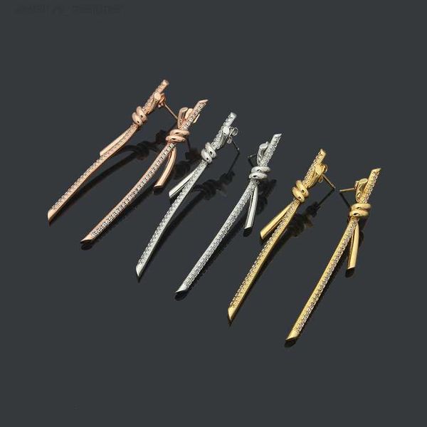 designer earring womens long knotted drill earrings studs designer jewelry knot of studs gold/silvery/rose full brand as wedding christmas g, Golden;silver
designer earring womens long knotted drill earrings studs designer jewelry knot of studs gold/silvery/rose full brand as wedding christmas g, Golden;silver