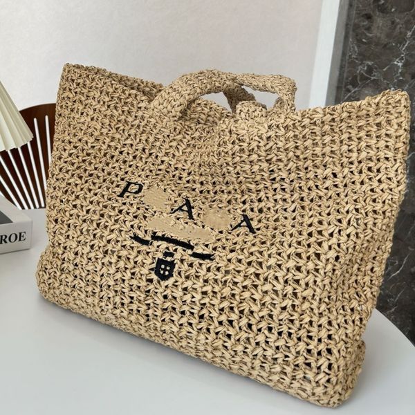 evening bags 2023 new designer tote bag fashion stripe contrast grass woven bag large woven handheld shopping bag beach bag 202332
evening bags 2023 new designer tote bag fashion stripe contrast grass woven bag large woven handheld shopping bag beach bag 202332