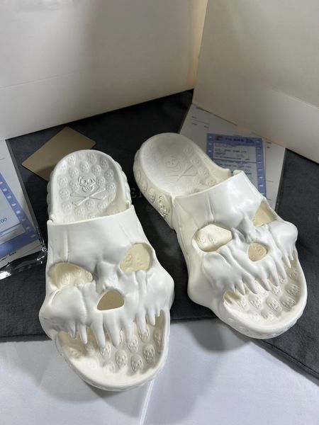 designer sandal male slipper female sandal black and white skeleton head comfortable soft lightweight and breathable
designer sandal male slipper female sandal black and white skeleton head comfortable soft lightweight and breathable
