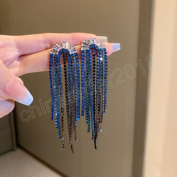 u-shaped zircon studded diamond tassel earrings for women exaggerated design personalized dangle earrings party gift, Silver
u-shaped zircon studded diamond tassel earrings for women exaggerated design personalized dangle earrings party gift, Silver