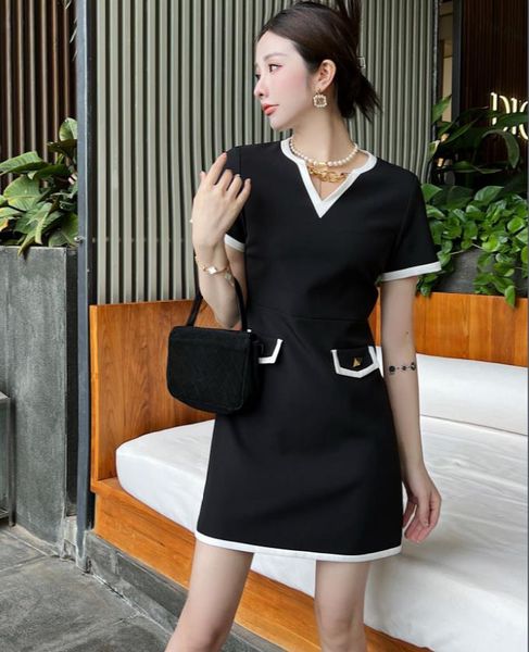 woman clothing casual dresses short sleeve summer womens dress skirt outwear slim style with budge designer lady dresses, White;black
woman clothing casual dresses short sleeve summer womens dress skirt outwear slim style with budge designer lady dresses, White;black