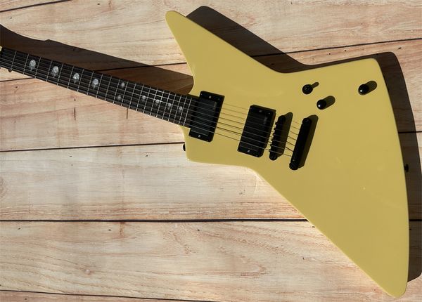 

Irregular electric guitar, cream yellow, middle finger inlay, EMG active pickup, in stock, lightning package