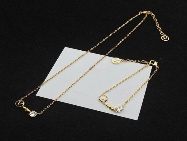 luxury designer bracelet necklace women039s bracelet exquisite jewelry fashion suitable for anniversary gifts very beautiful go6570000, Golden;silver
luxury designer bracelet necklace women039s bracelet exquisite jewelry fashion suitable for anniversary gifts very beautiful go6570000, Golden;silver
