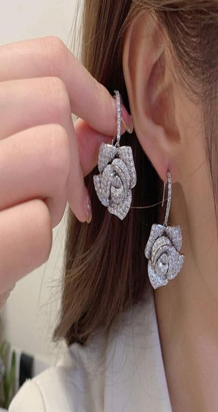 new designed spring dangle flower women earrings retro rose microset color diamonds ear studs celebrity female luxurious jewelry 5271718, Silver
new designed spring dangle flower women earrings retro rose microset color diamonds ear studs celebrity female luxurious jewelry 5271718, Silver
