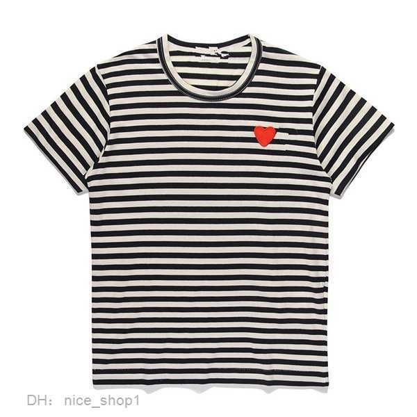 sellers play fashion mens cdg t shirt designer red heart casual commes des s badge quanlity tshirts cotton embroidery short sleeve summer te, White;black
sellers play fashion mens cdg t shirt designer red heart casual commes des s badge quanlity tshirts cotton embroidery short sleeve summer te, White;black