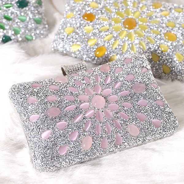2023 buys 2023 product lady clutch evening stone bag makeup bag for wedding dinner meeting banquet
2023 buys 2023 product lady clutch evening stone bag makeup bag for wedding dinner meeting banquet