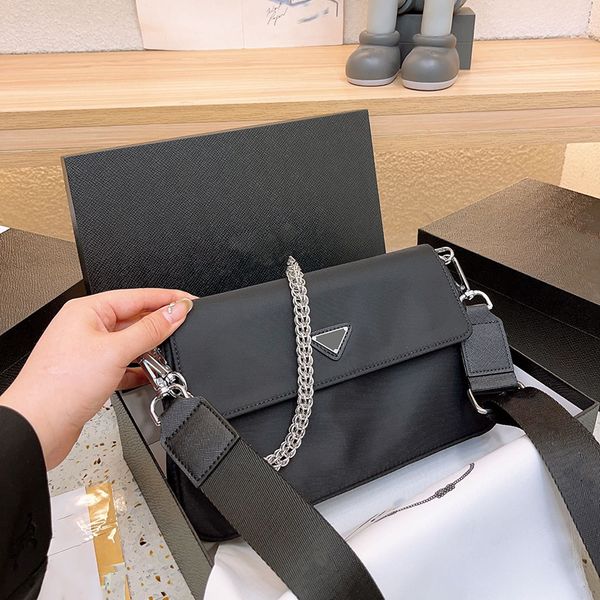 23ss women luxurys designers crossbody bags tote canvas shopping bags handbag shouder for ladies pouch purse 27cm
23ss women luxurys designers crossbody bags tote canvas shopping bags handbag shouder for ladies pouch purse 27cm