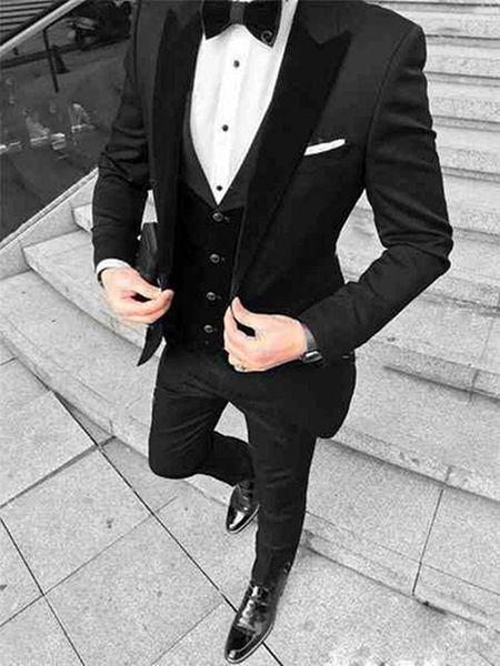 groom tuxedos one button groomsmen peak lapel men suits wedding/prom man jacket pants vest tie 00112, Black;gray
groom tuxedos one button groomsmen peak lapel men suits wedding/prom man jacket pants vest tie 00112, Black;gray