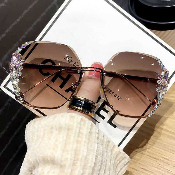 20% off for luxury designers rhinestone frameless sunscreen anti ultraviolet diamond rimmed personality female big face slim tide brand, White;black
20% off for luxury designers rhinestone frameless sunscreen anti ultraviolet diamond rimmed personality female big face slim tide brand, White;black