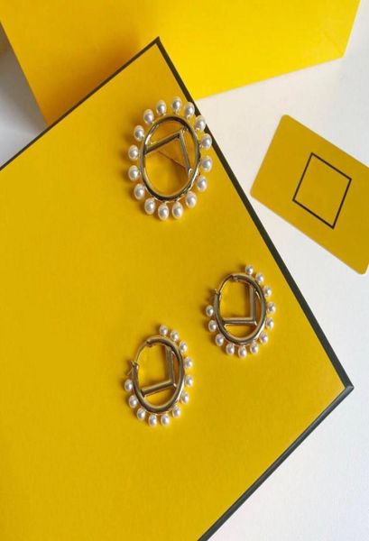 2021 pearl gold earring for womens ladied luxurys designers ear studs fashion casual diamond jewelry letter f printed8572926, Golden
2021 pearl gold earring for womens ladied luxurys designers ear studs fashion casual diamond jewelry letter f printed8572926, Golden