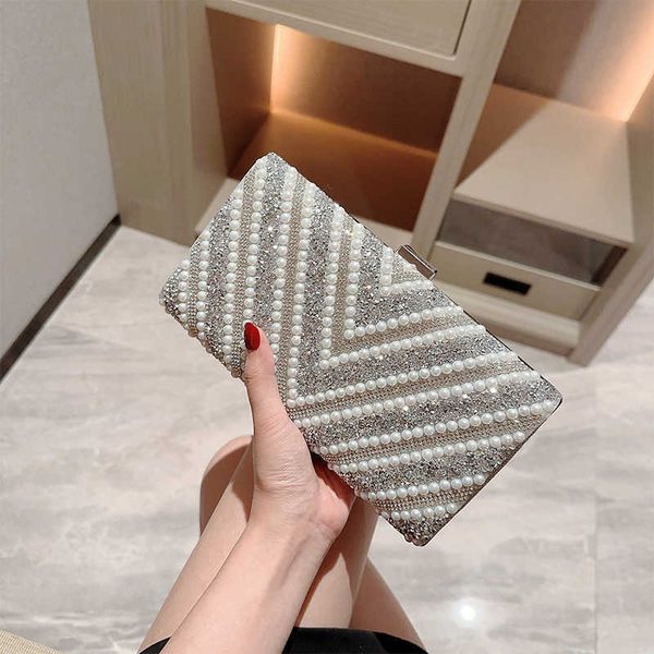 pearl dinner bag diamond inlaid banquet handbag women's dress bag wedding evening bag female shoulder crossbody bags
pearl dinner bag diamond inlaid banquet handbag women's dress bag wedding evening bag female shoulder crossbody bags