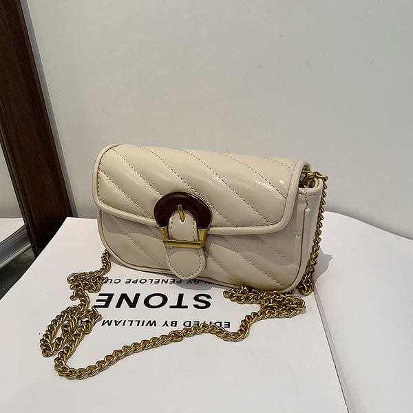 small and luxury luxury luxury bag 2022 new women's bag commuter versatile one shoulder popular cross body chain small square bag
small and luxury luxury luxury bag 2022 new women's bag commuter versatile one shoulder popular cross body chain small square bag