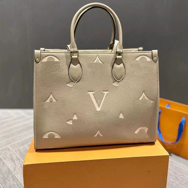 aaaaa luxurys designers bags womens handbags purse flower tote bag ladies casual tote pvc leather shoulder bags female big purse handbag
aaaaa luxurys designers bags womens handbags purse flower tote bag ladies casual tote pvc leather shoulder bags female big purse handbag