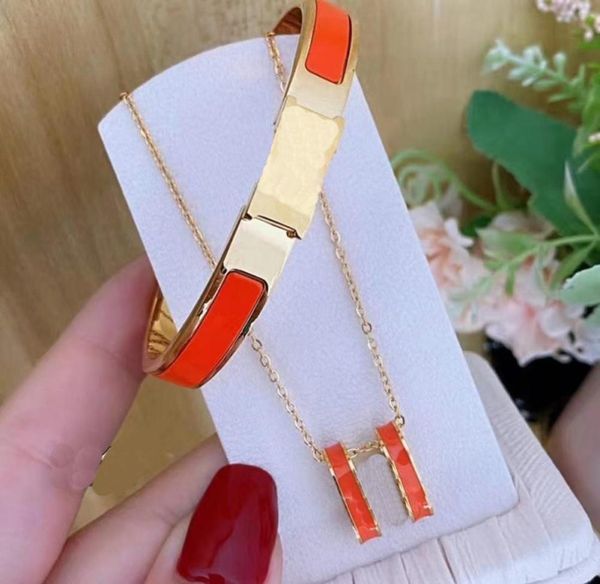 love bracelet bangles women 8mm titanium steel screw screwdriver link gold silver rose nail bracelets jewelry with velvet bag1581655, Black
love bracelet bangles women 8mm titanium steel screw screwdriver link gold silver rose nail bracelets jewelry with velvet bag1581655, Black