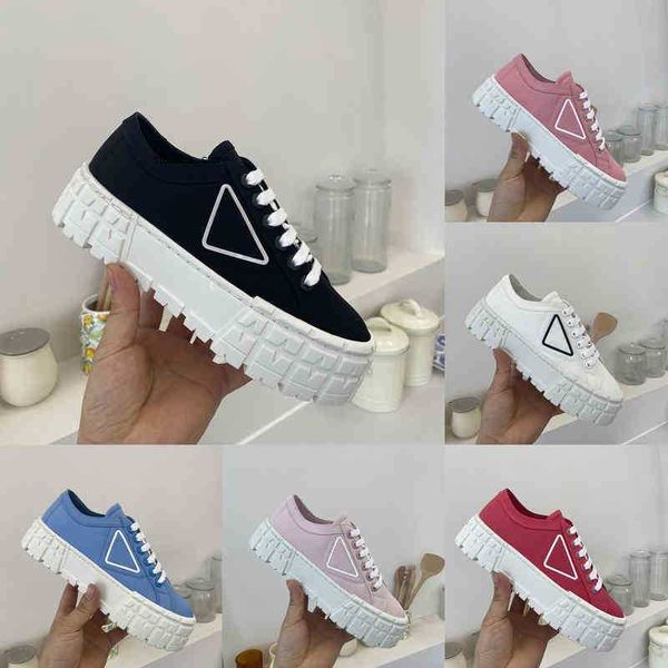 casual shoes 2022 luxury women's sneakers designer casual shoes motorcycle decorated with thick rubber sole bags, Black
casual shoes 2022 luxury women's sneakers designer casual shoes motorcycle decorated with thick rubber sole bags, Black