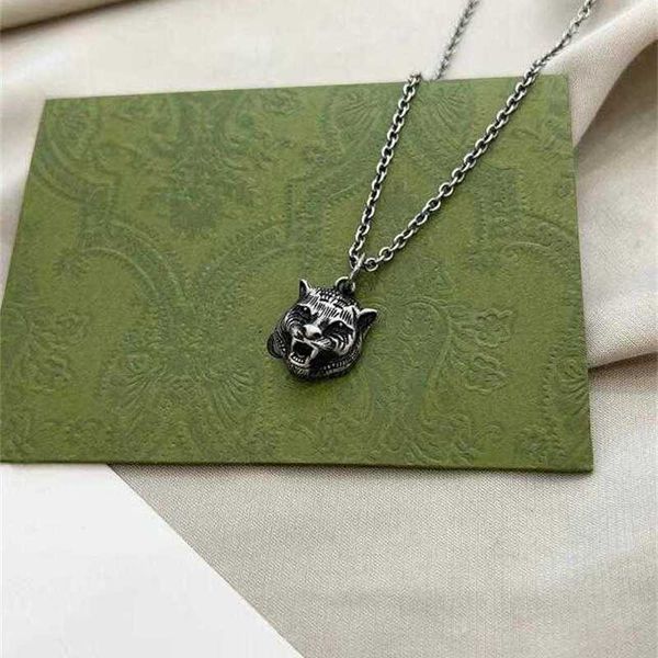 luxury 925 sterling silver choker necklace designer tiger jewelry cuban chain stainless steel double letter wolf pendants for men hip hop
luxury 925 sterling silver choker necklace designer tiger jewelry cuban chain stainless steel double letter wolf pendants for men hip hop