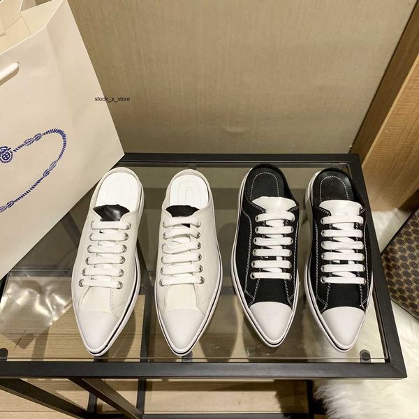 designer women cotton gabardine casual shoes flats trainers sneakers fashion ladies canvas flat pointed high-sneaker low-woman comfort 35-40, Black
designer women cotton gabardine casual shoes flats trainers sneakers fashion ladies canvas flat pointed high-sneaker low-woman comfort 35-40, Black
