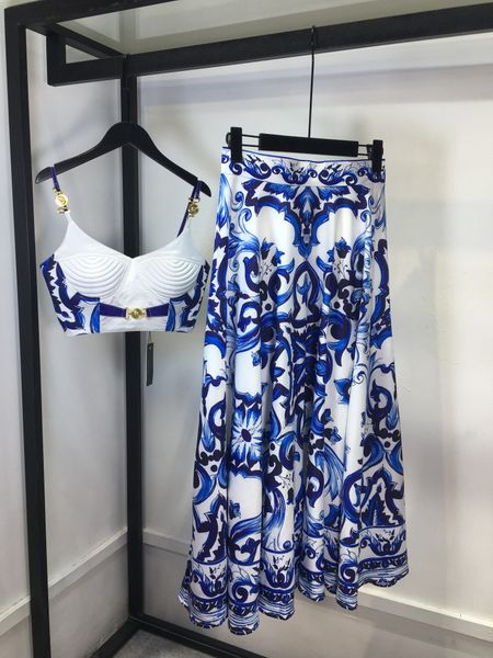 do 2023 summer women's suit two piece sets fashion dinner party logo women's print bustier cropped long skirt bohemian holiday wed, White
do 2023 summer women's suit two piece sets fashion dinner party logo women's print bustier cropped long skirt bohemian holiday wed, White