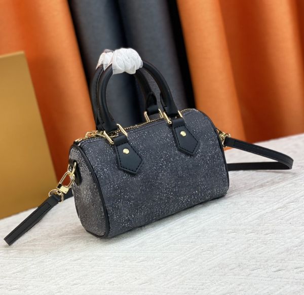 designer womens shoulder bag luxury nano speedy handbags flower letter leather mini tote denim fabric crossbody bags ladies fashion makeup p
designer womens shoulder bag luxury nano speedy handbags flower letter leather mini tote denim fabric crossbody bags ladies fashion makeup p