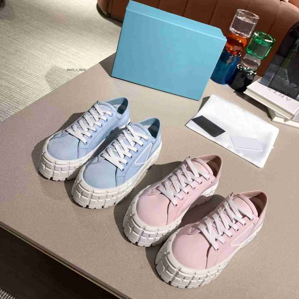 womens casual sports shoes luxurys women designer nylon height increase sneakers classic canvas sneakers brand lady stylist trainers fashion, Black
womens casual sports shoes luxurys women designer nylon height increase sneakers classic canvas sneakers brand lady stylist trainers fashion, Black