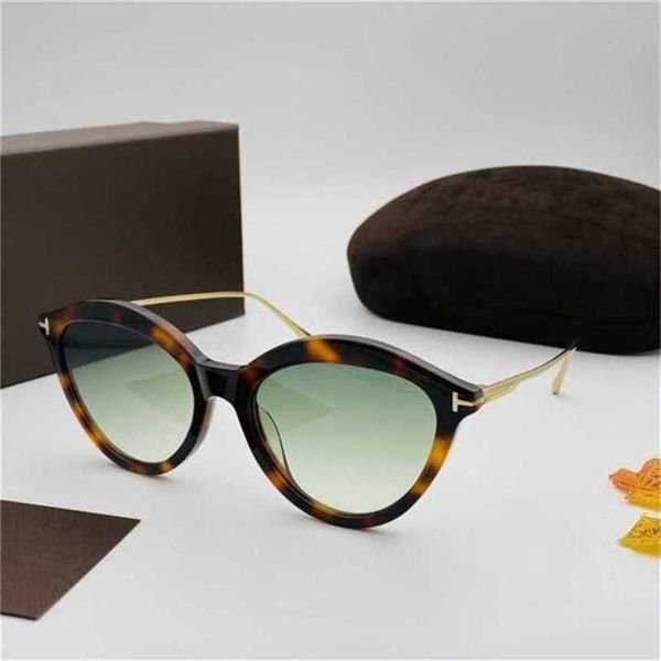 women's luxury designer brand polarized ladies women driving square mirror with original box, White;black
women's luxury designer brand polarized ladies women driving square mirror with original box, White;black