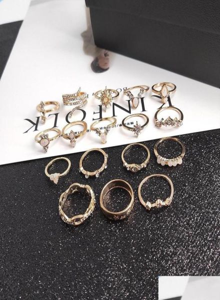 band rings 17 pcsset fashion bohemia leaf crystal crown ring for women midi set ornament girl knuckle jewelry gift drop del mjfas3714986, Silver
band rings 17 pcsset fashion bohemia leaf crystal crown ring for women midi set ornament girl knuckle jewelry gift drop del mjfas3714986, Silver