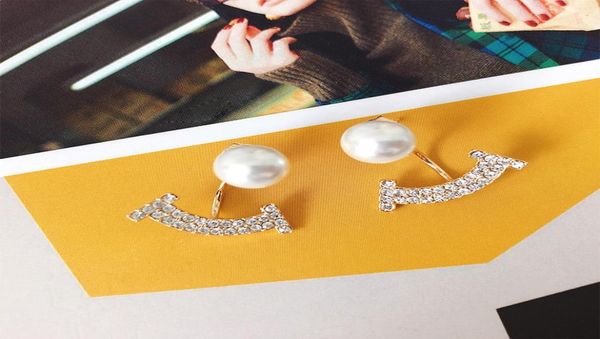 s1054 fashion jewelry s925 silver pin earrings rhinstone smile pearl stud earrings2505030, Golden;silver
s1054 fashion jewelry s925 silver pin earrings rhinstone smile pearl stud earrings2505030, Golden;silver